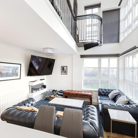 Joivy Stylish Apartment With Balcony In Old Town Эдинбург Экстерьер фото