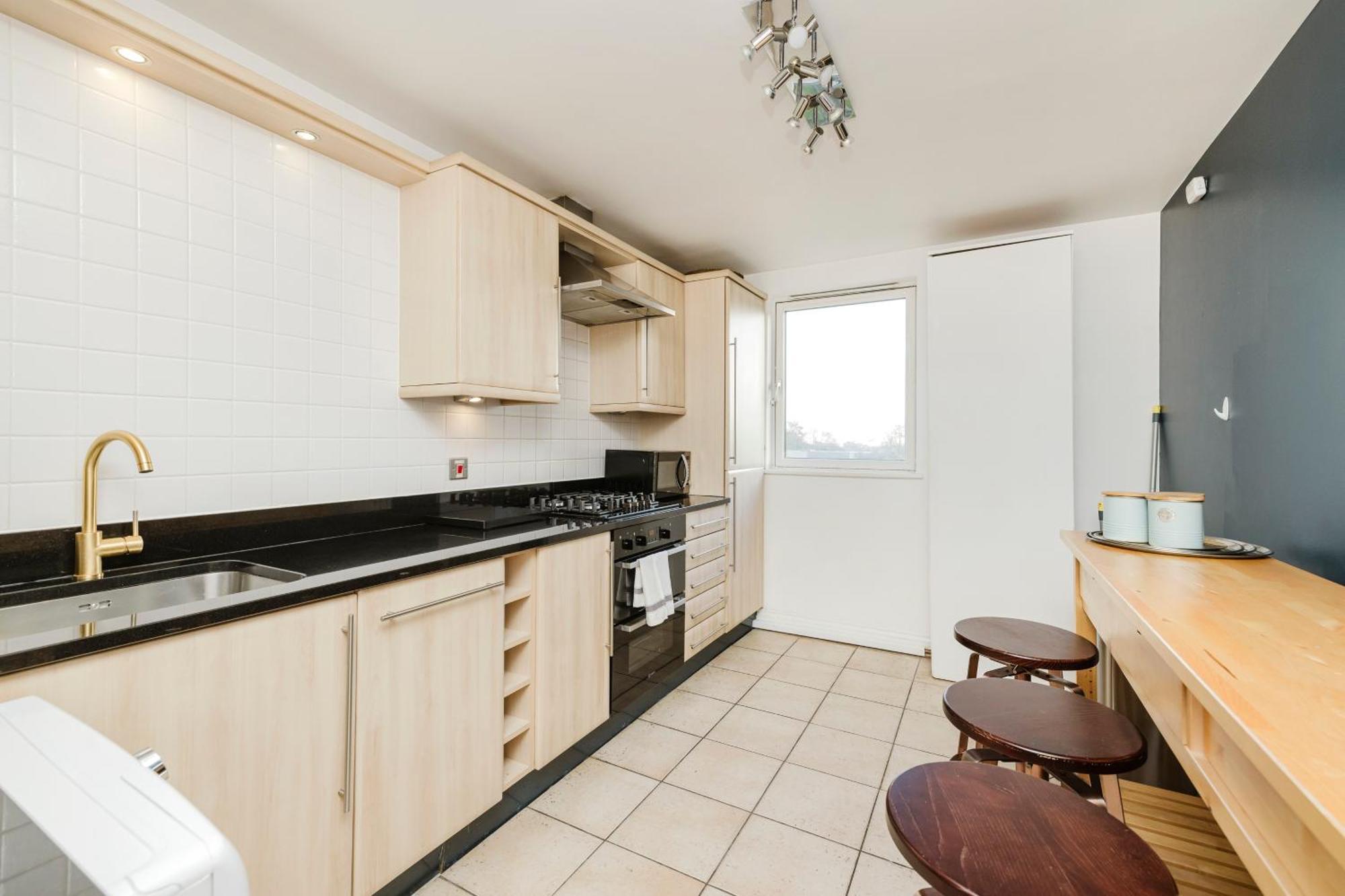 Joivy Stylish Apartment With Balcony In Old Town Эдинбург Экстерьер фото