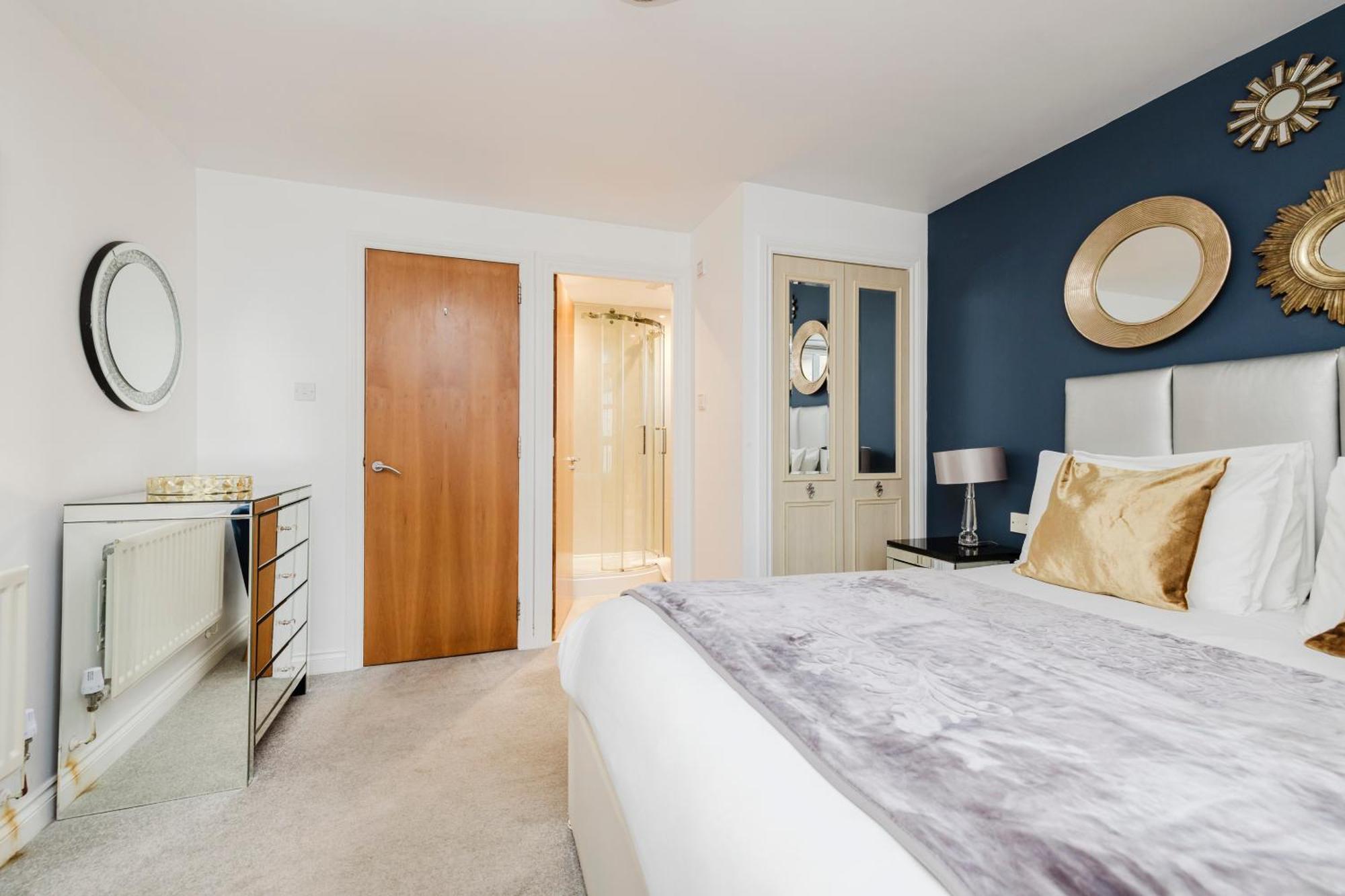 Joivy Stylish Apartment With Balcony In Old Town Эдинбург Экстерьер фото